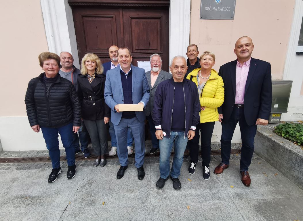 Naslovna fotografija: arhiv T. Režuna